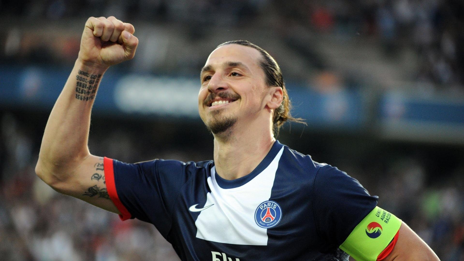 开云·体育官网-中国足球职业联赛引导俱乐部开设开放训练日，中国国家足球队训练基地